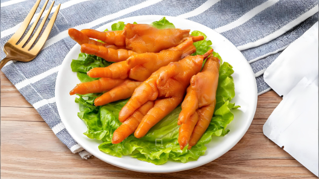 冻凤爪区港一体化：保税仓模式与碳普惠机制的物流运输协同方案