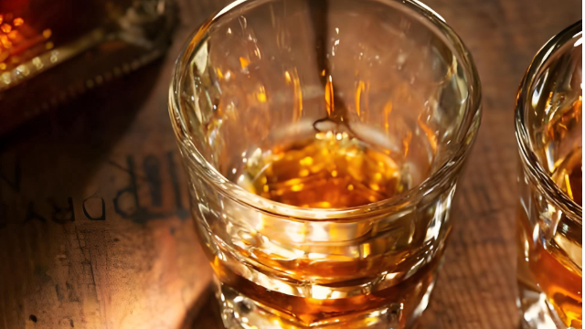 上海保税仓&nbsp;| 解决酒类整柜清关慢难题：提前申报 + 关税保证保险 - 澳群供应链